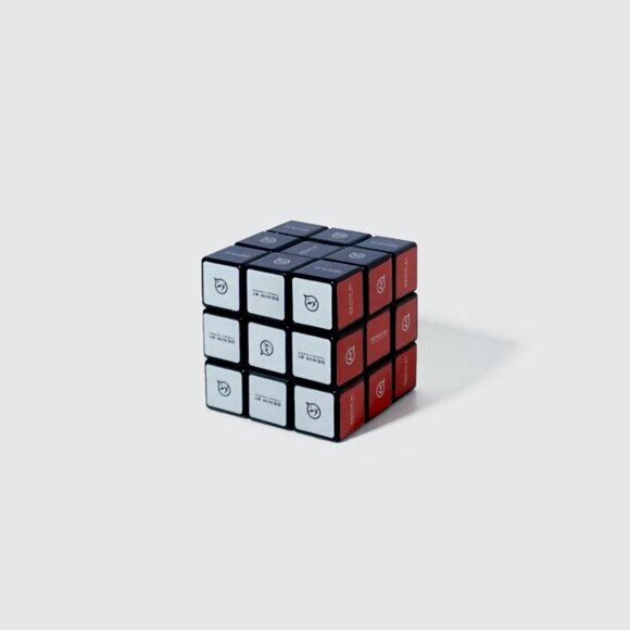 DENIM BY VANQUISH & FRAGMENT RUBIKS CUBE/ Rare/ Collectible toy - Picture 5 of 5